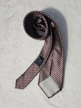 ERMENEGILDO ZEGNA Made in Italy 100% Silk Tie Red Silver 60"x 3.25" Approx